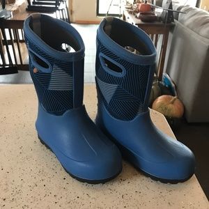 Bogs neoclassic kids size 1